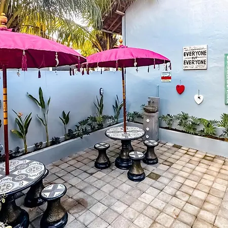 Adhi Homestay Nusa Dua  Exterior photo