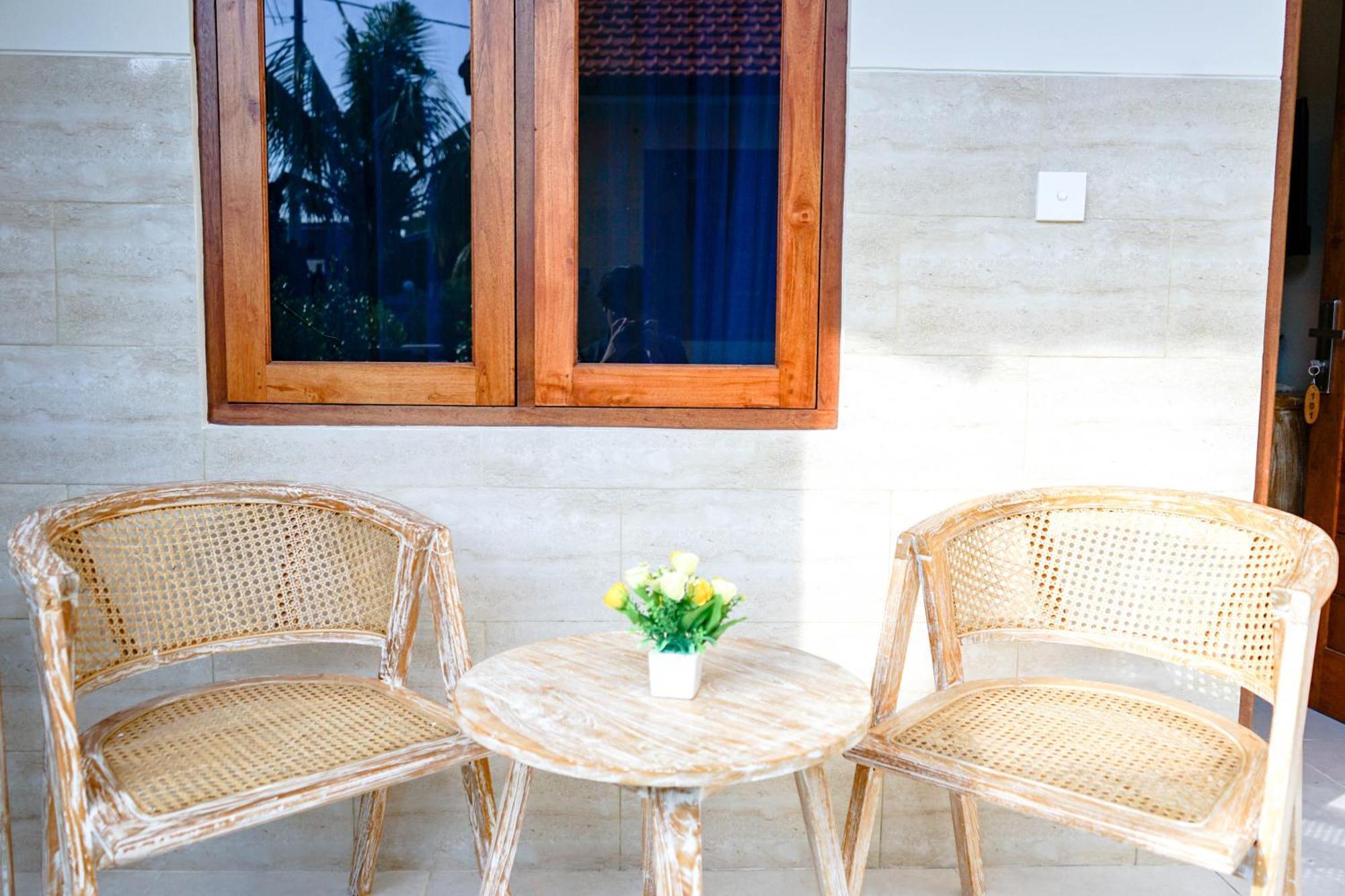 Adhi Homestay